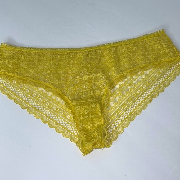 Victoria’s Secret Sunshine Yellow All Over Lace Low Rise Cheeky Panties Sz Small - Picture 11 of 14